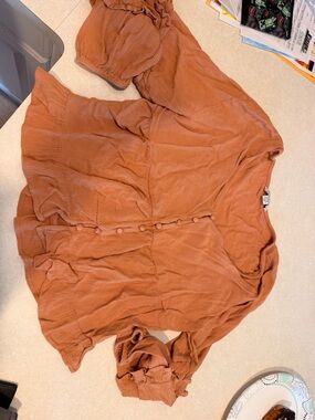 American Eagle Textured Rust Button-Front Blouse small dainty coquette cottage